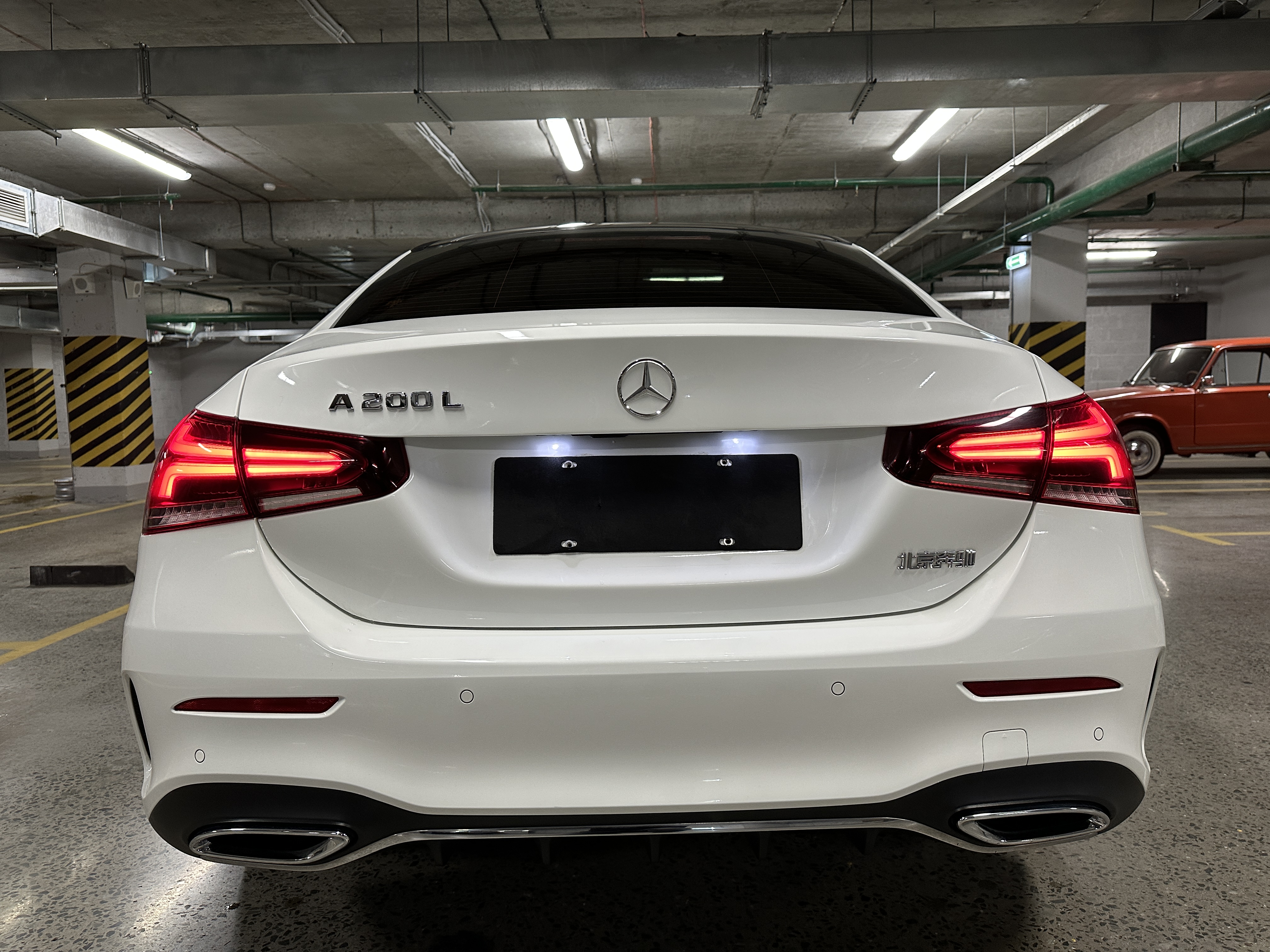 ̶M̶e̶r̶c̶e̶d̶e̶s̶-̶B̶e̶n̶z̶ ̶A̶ ̶c̶l̶a̶s̶s̶