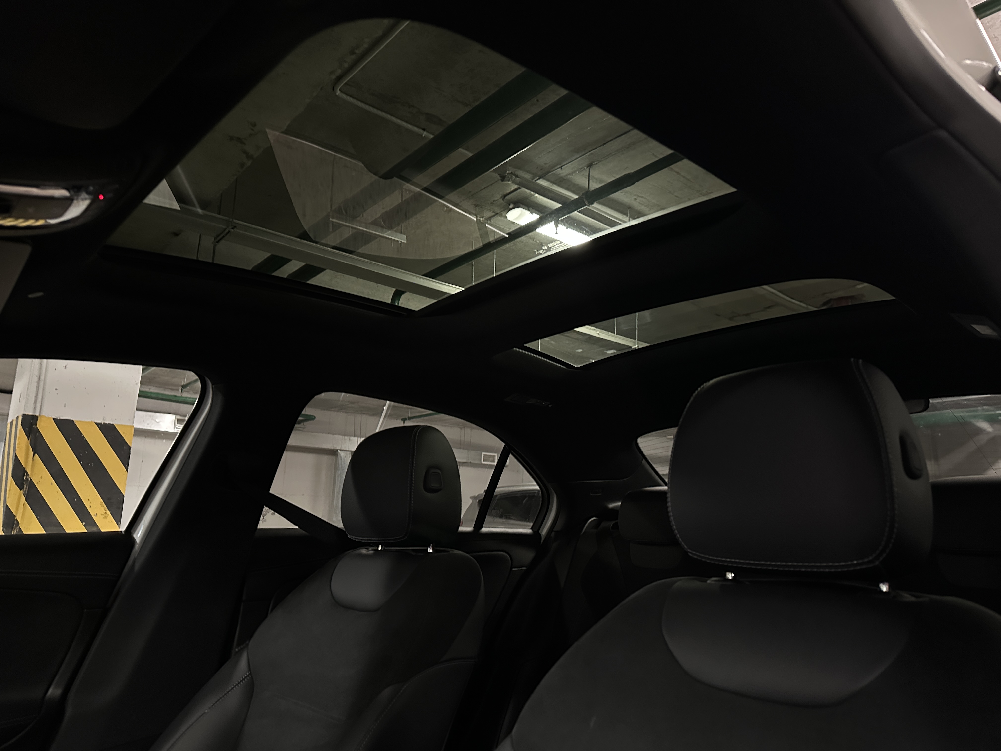 ̶M̶e̶r̶c̶e̶d̶e̶s̶-̶B̶e̶n̶z̶ ̶A̶ ̶c̶l̶a̶s̶s̶